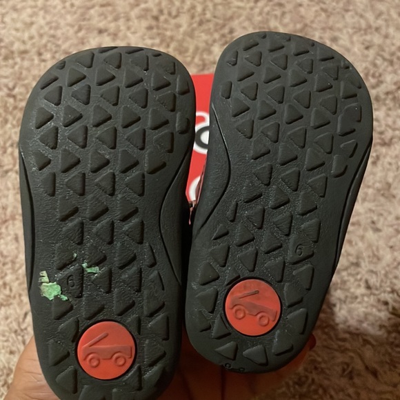 See Kai Run Black Patent Leather Shoes - Picture 3 of 6